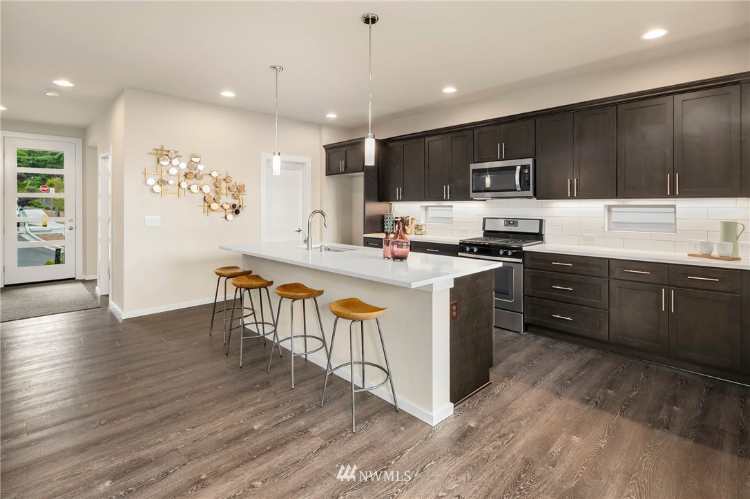 301 Southwest 3rd Court, Unit 8 Renton, WA 98057 - Photo 8 of 25