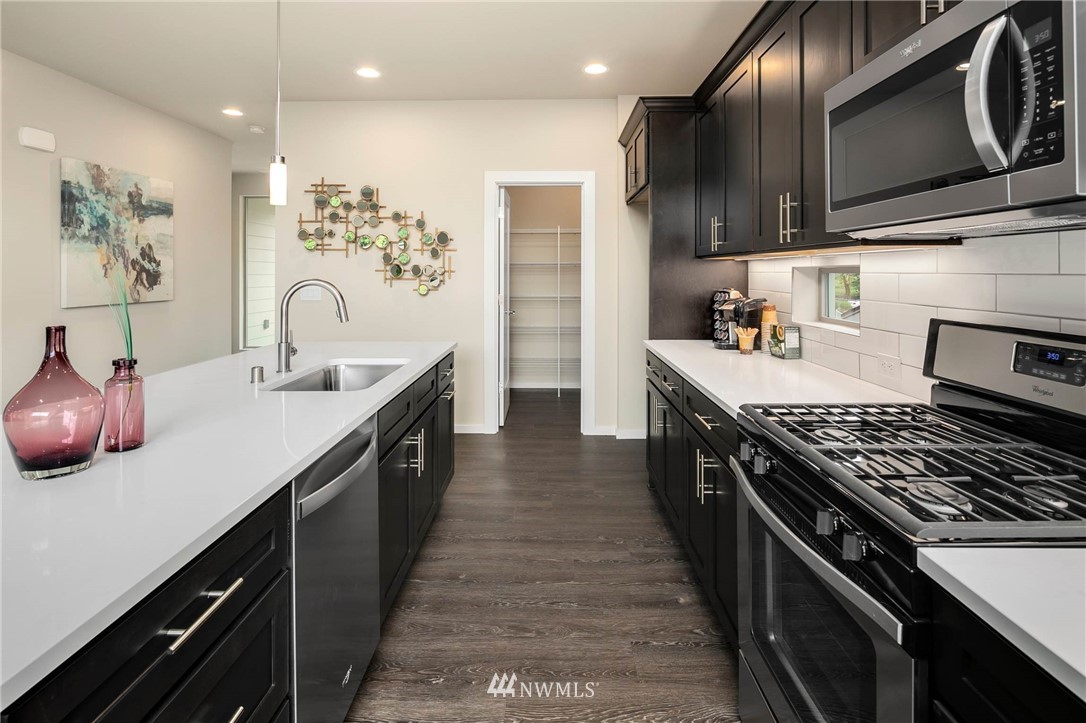 301 Southwest 3rd Court, Unit 8 Renton, WA 98057 - Photo 10 of 25