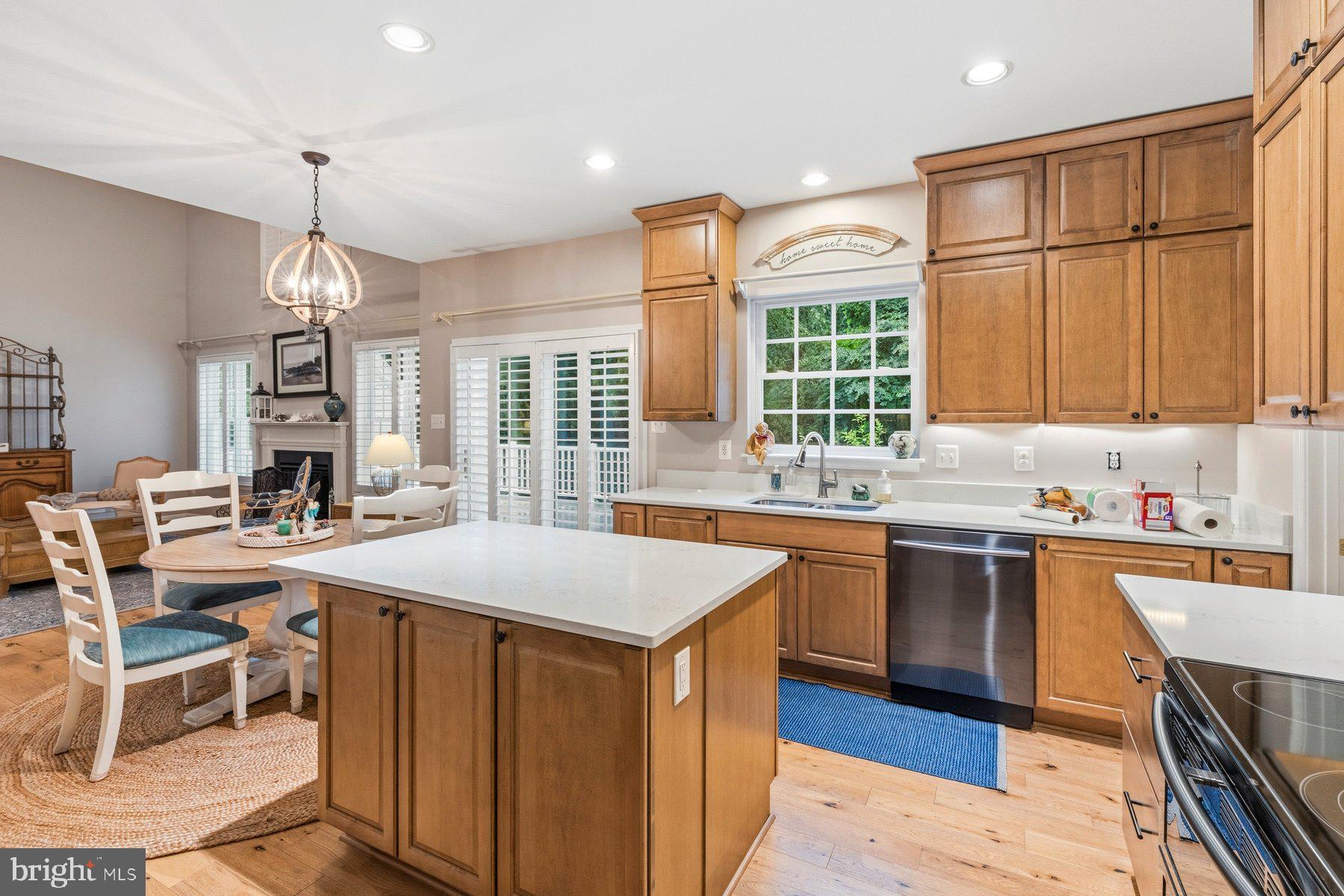 184 Hickory Point Road Pasadena, MD 21122 - Photo 16 of 57