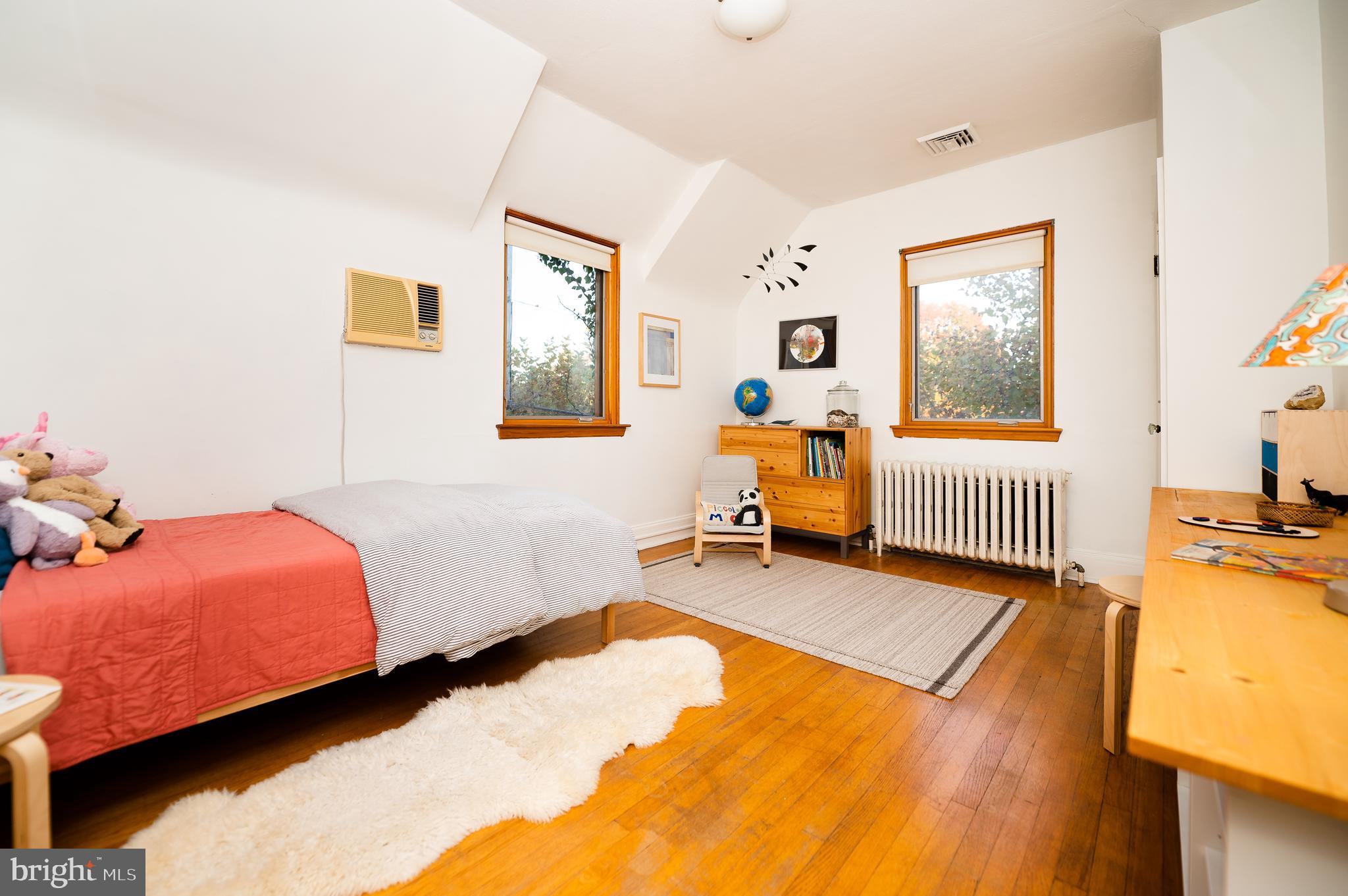 3727 Rexmere Road Baltimore, MD 21218 - Photo 31 of 56 Second bedroom is spacious...