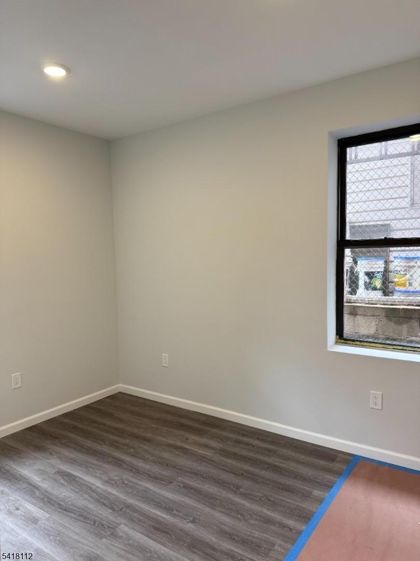 37 6th Street Harrison, NJ 07029 - Photo 18 of 24