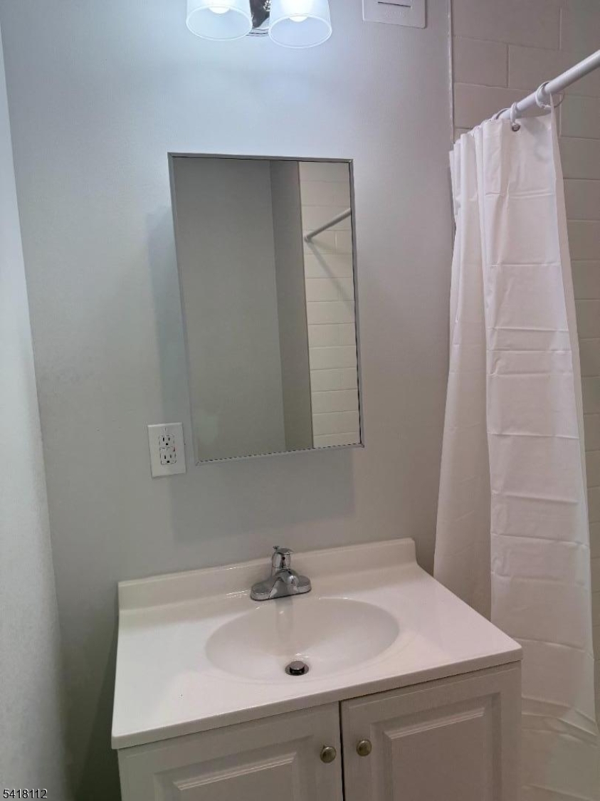 37 6th Street Harrison, NJ 07029 - Photo 22 of 24