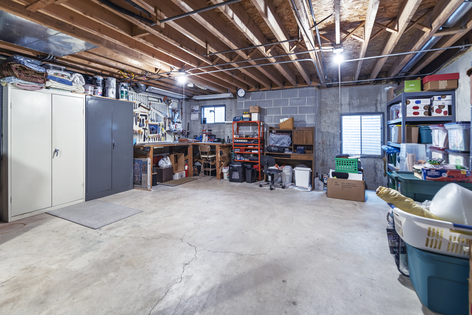 1494 Applegate Drive Naperville, IL 60565 - Photo 23 of 35 a view of a storage in a room