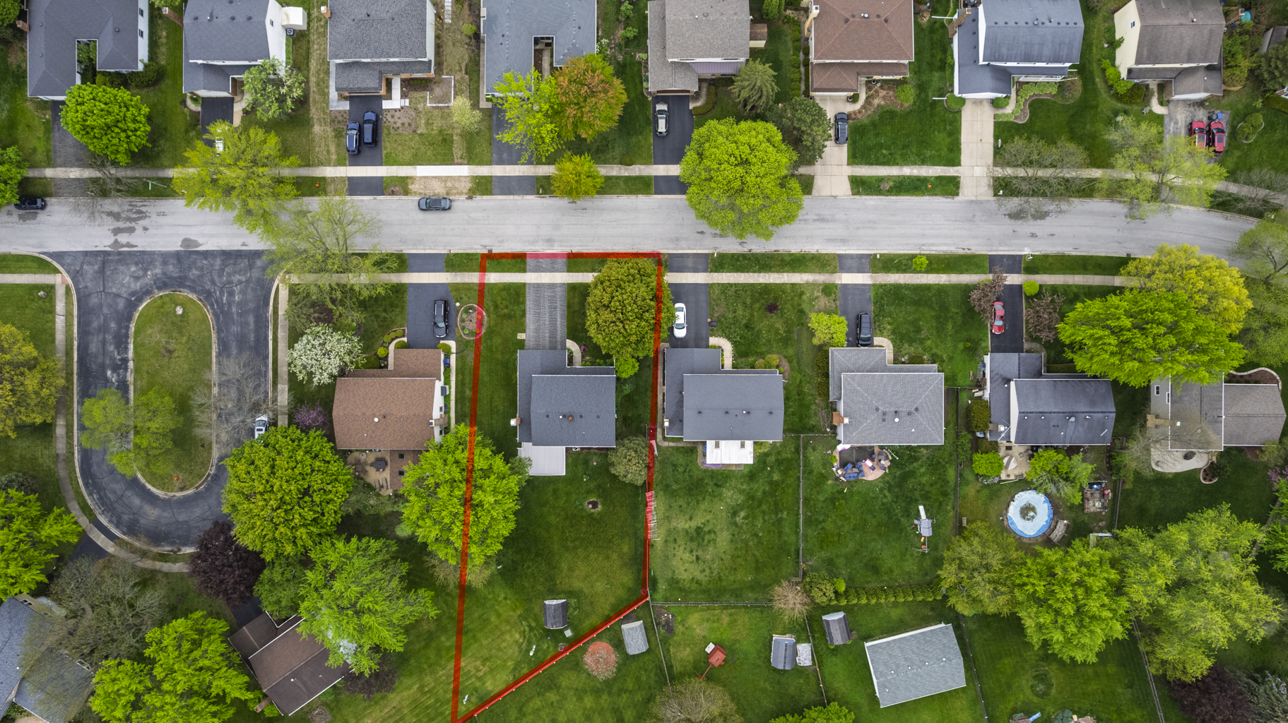 1494 Applegate Drive Naperville, IL 60565 - Photo 30 of 35 an aerial view of multiple house