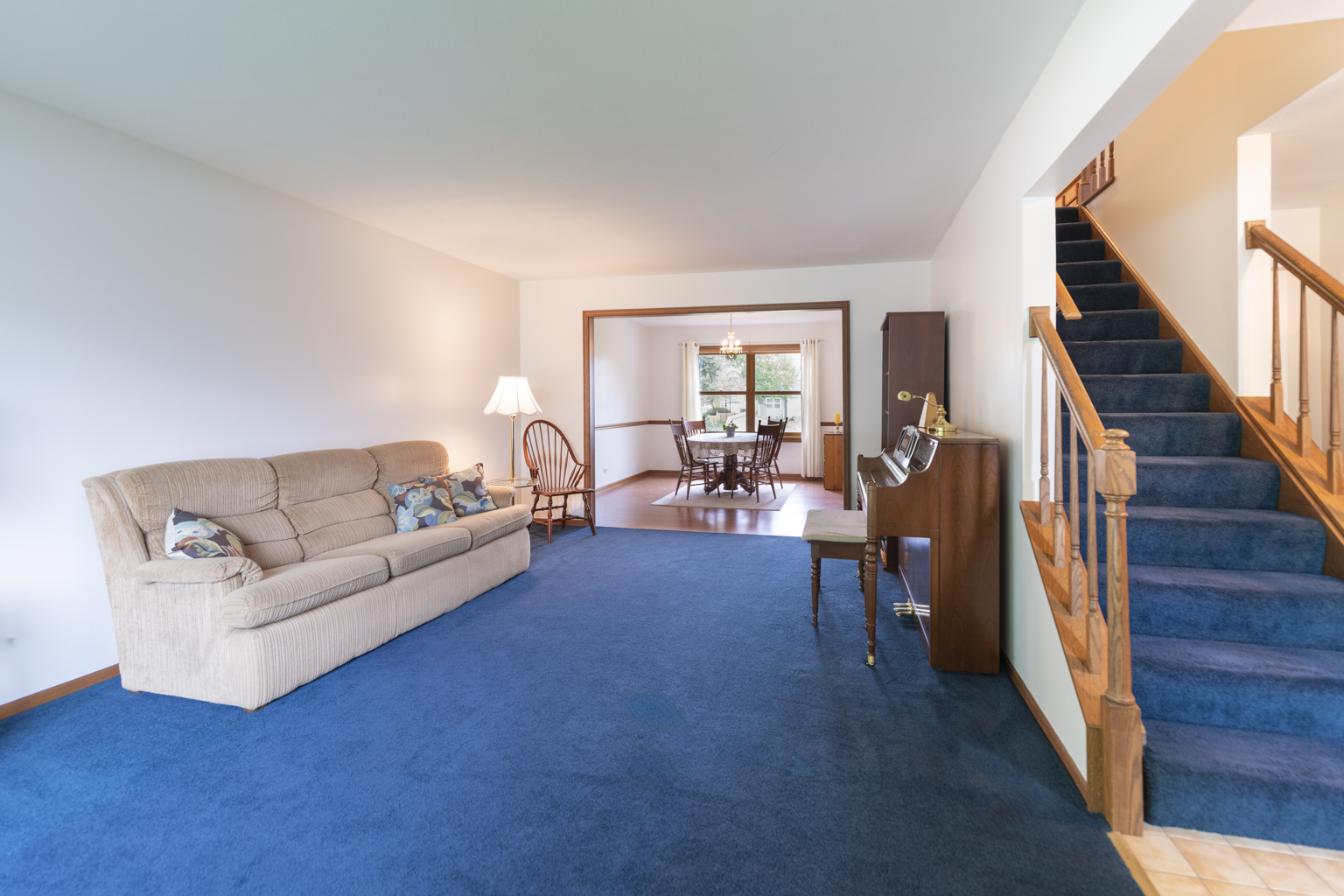 1494 Applegate Drive Naperville, IL 60565 - Photo 7 of 35 a living room with furniture and a wooden floor
