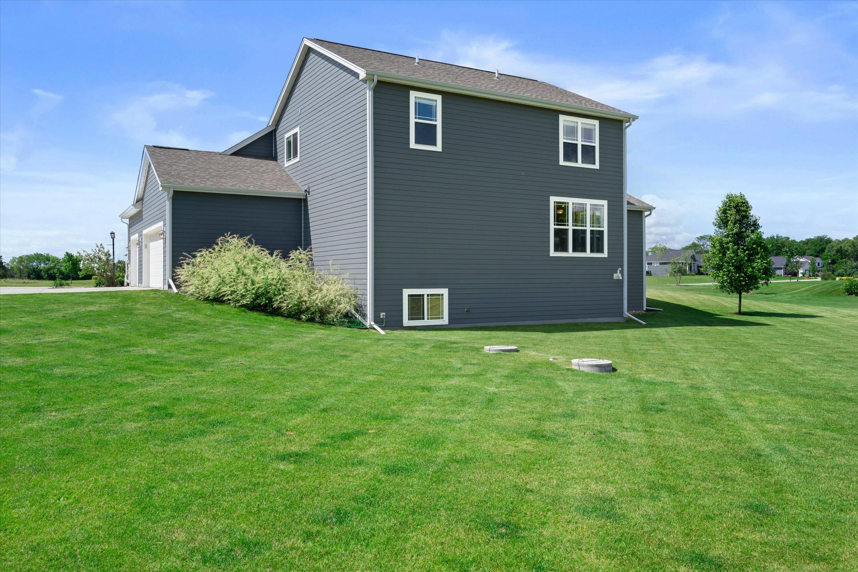 S86-w34804 Knoll Road Eagle, WI 53119 - Photo 42 of 50 Rear View