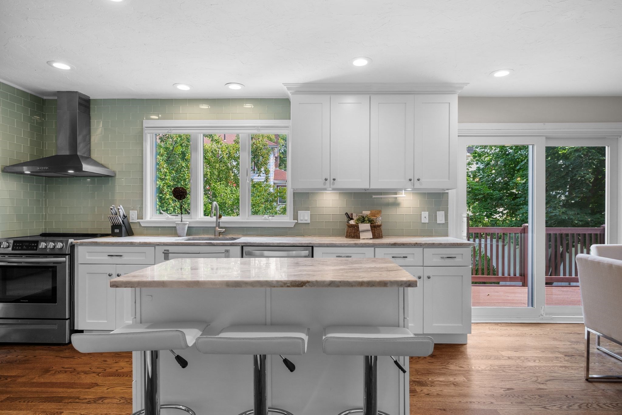 62 Marion Road Marblehead, MA 01945 - Photo 15 of 35 Gallery Image 15