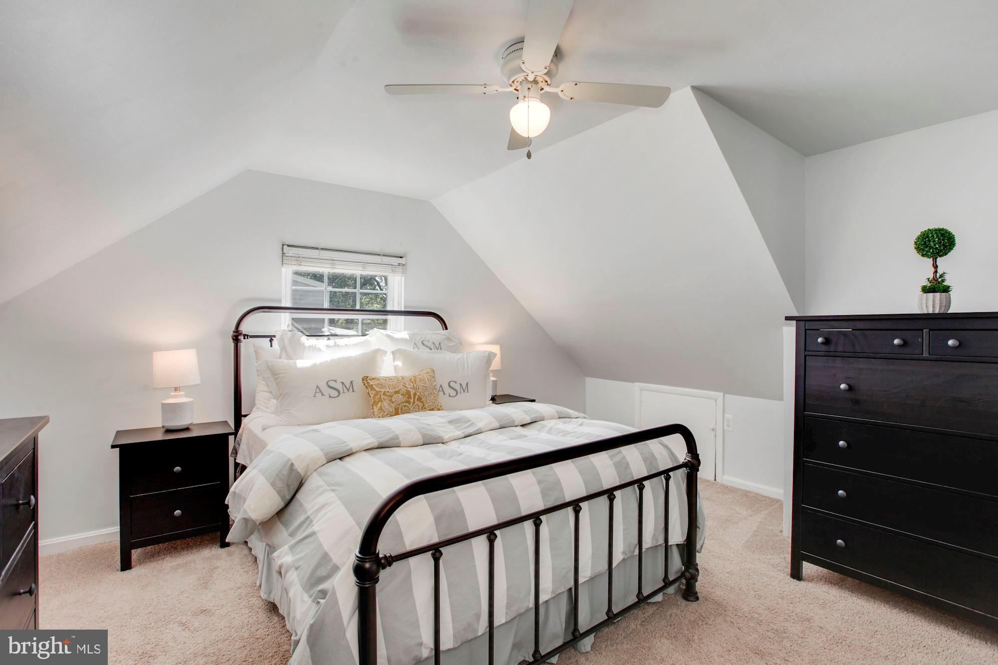 708 Justin Way Silver Spring, MD 20901 - Photo 21 of 30 Master bedrm upper lvl