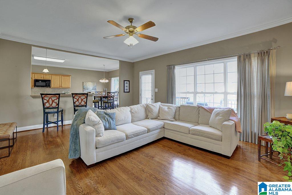 1119 Oak Grove Road Birmingham, AL 35209 - Photo 3 of 30