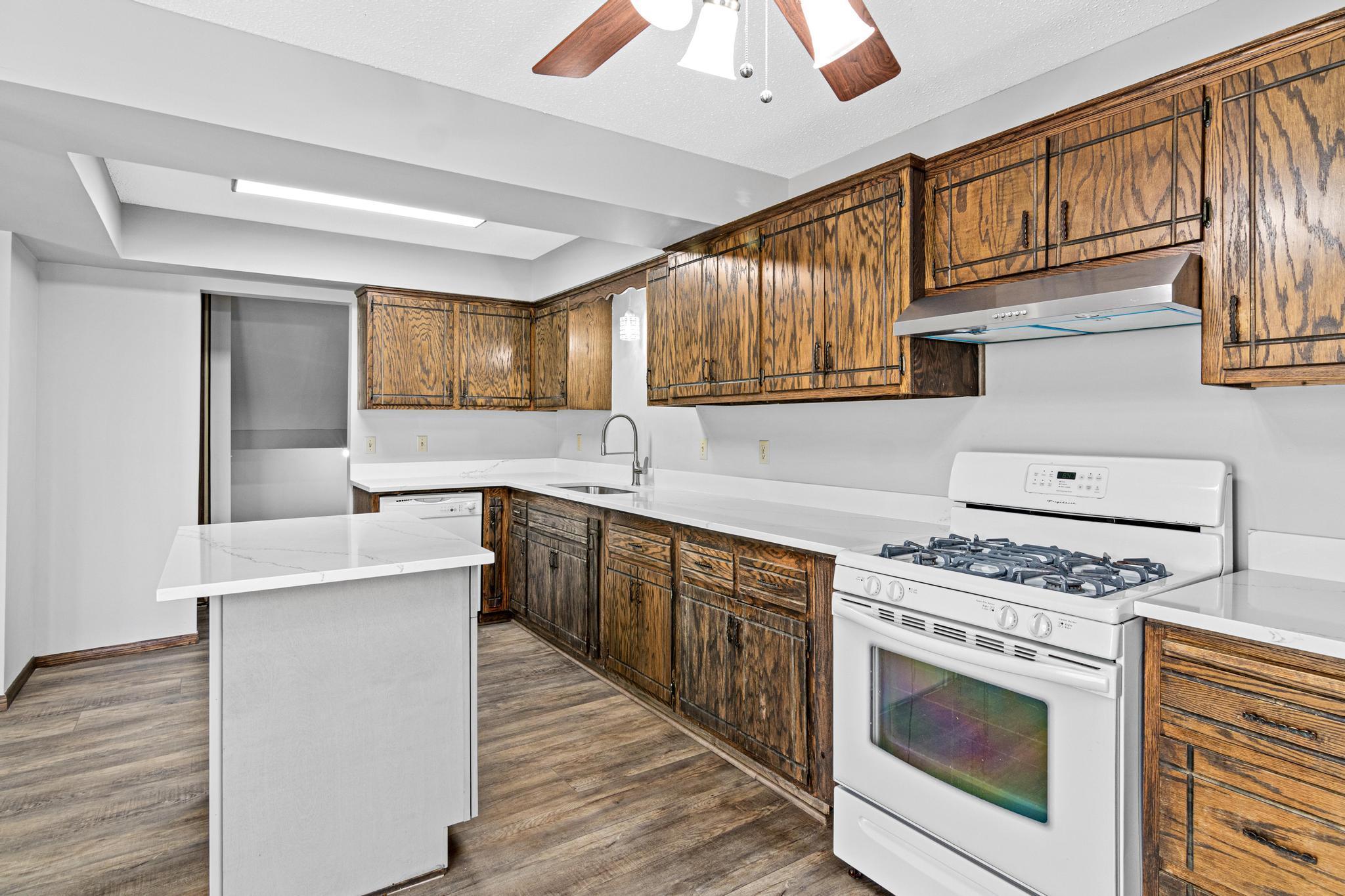 7211 Perry Court East Brooklyn Center, MN 55429 - Photo 4 of 16