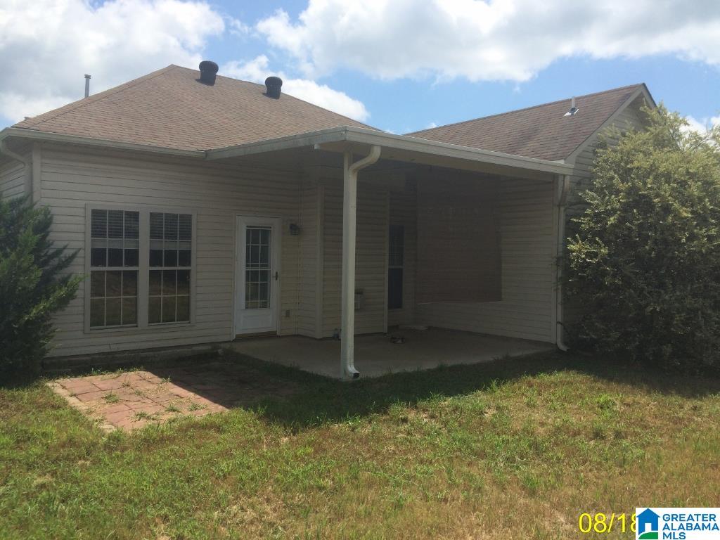 134 Merrimeadows Drive Calera, AL 35040 - Photo 3 of 10