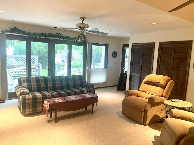 306 Ridge Road Rochelle, IL 61068 - Photo 7 of 19
