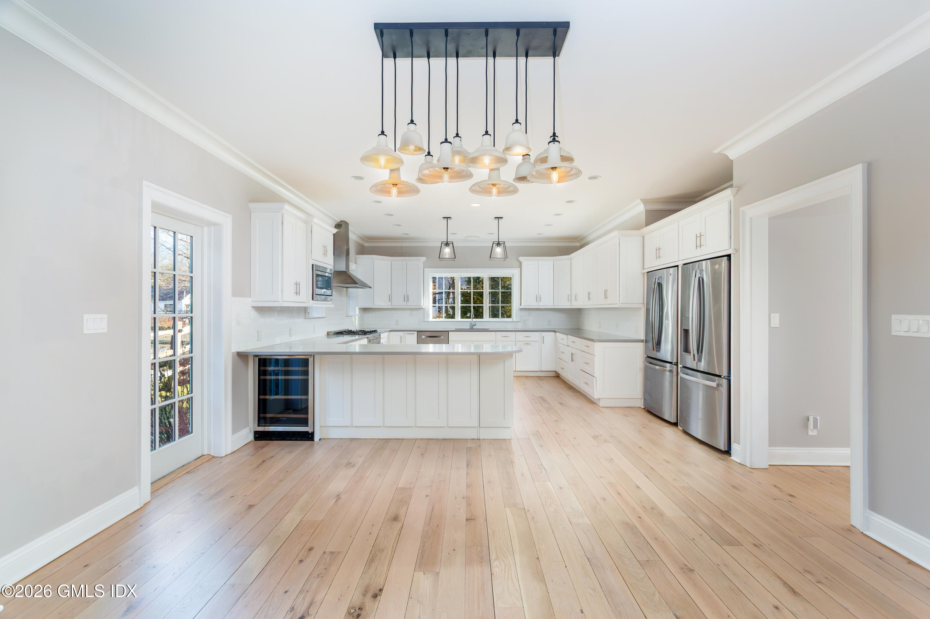 552 River Road Cos Cob, CT 06807 - Photo 13 of 35 River_076