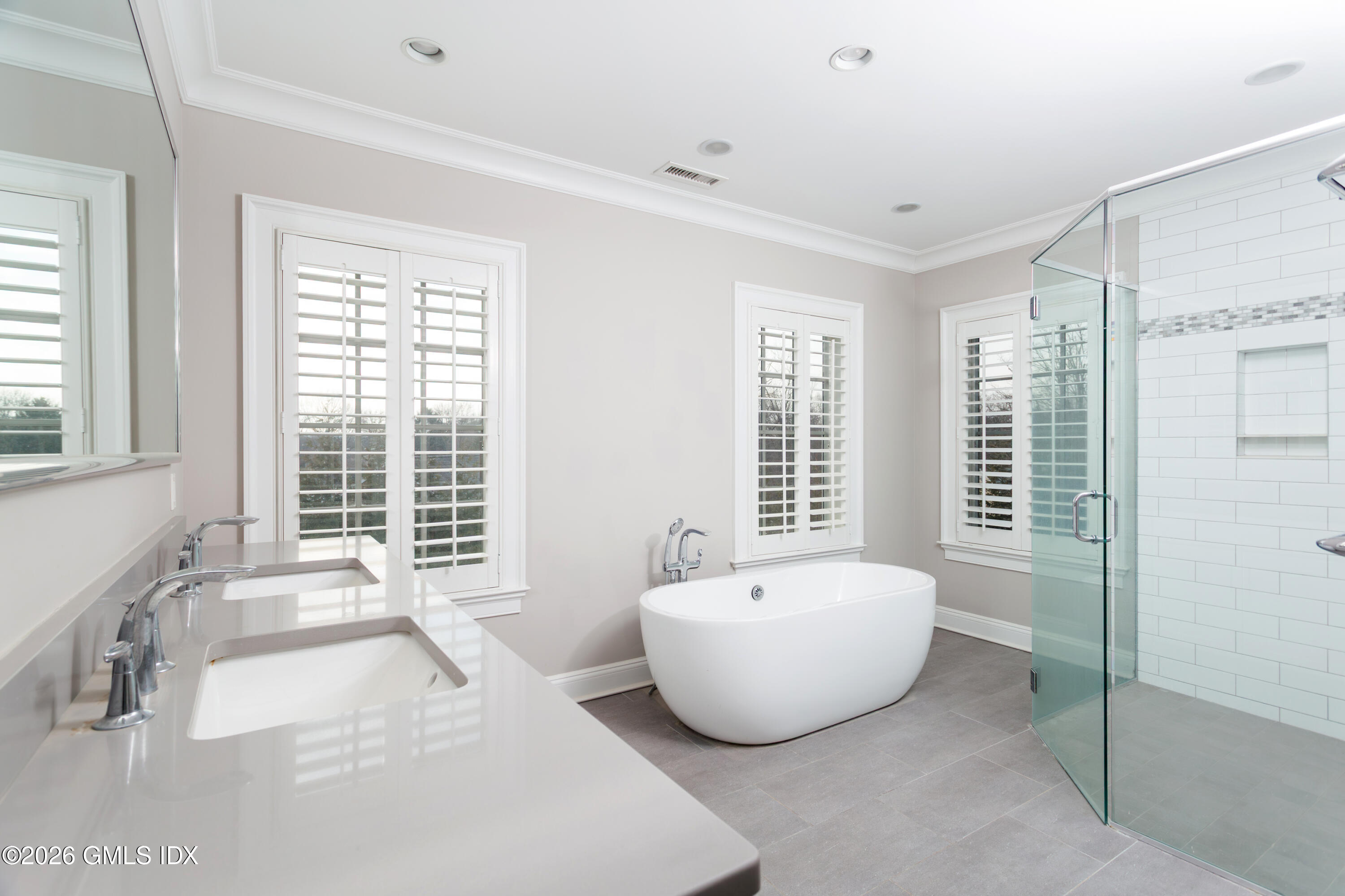 552 River Road Cos Cob, CT 06807 - Photo 25 of 35 River_094