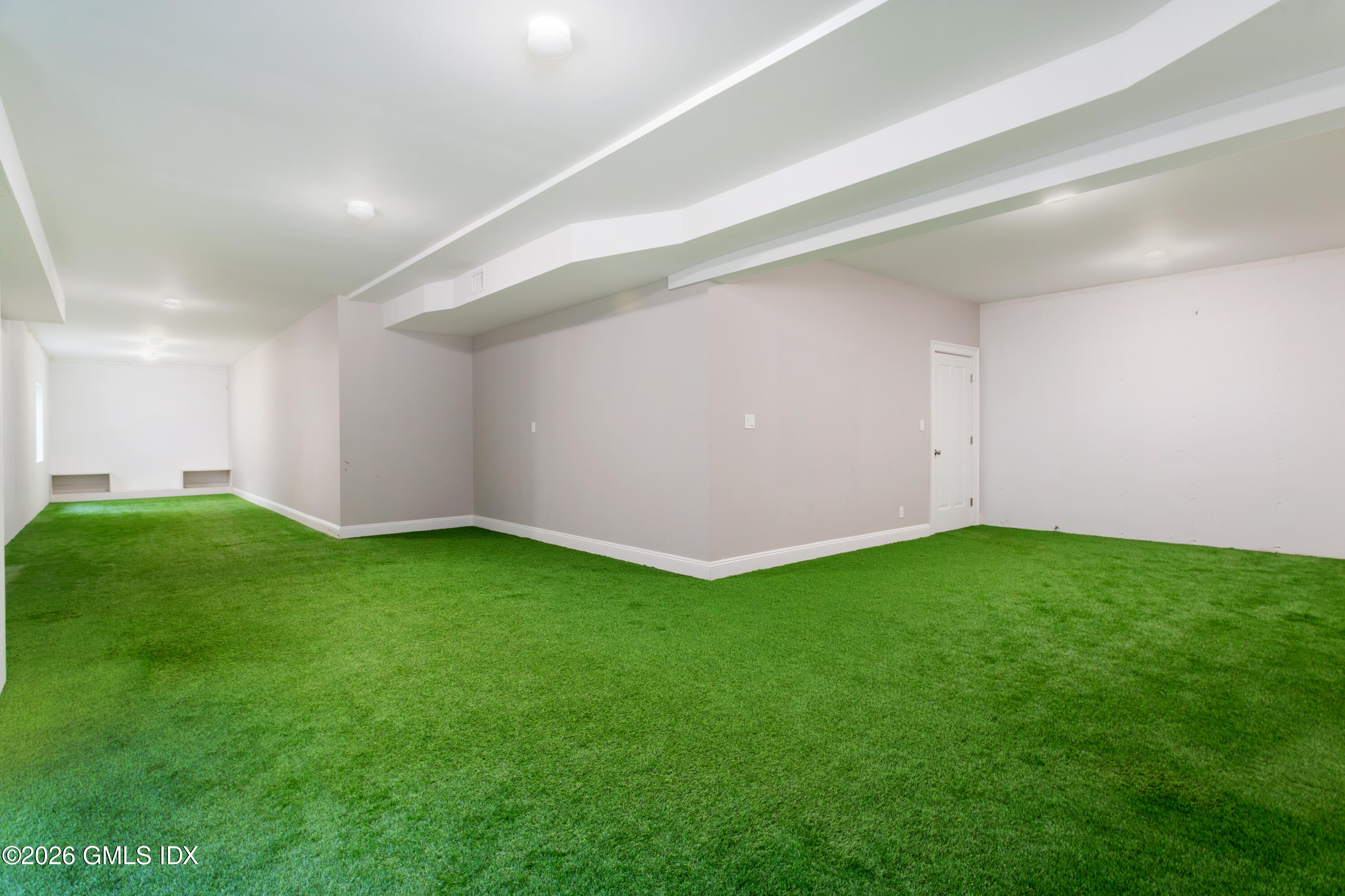 552 River Road Cos Cob, CT 06807 - Photo 28 of 35 River_103