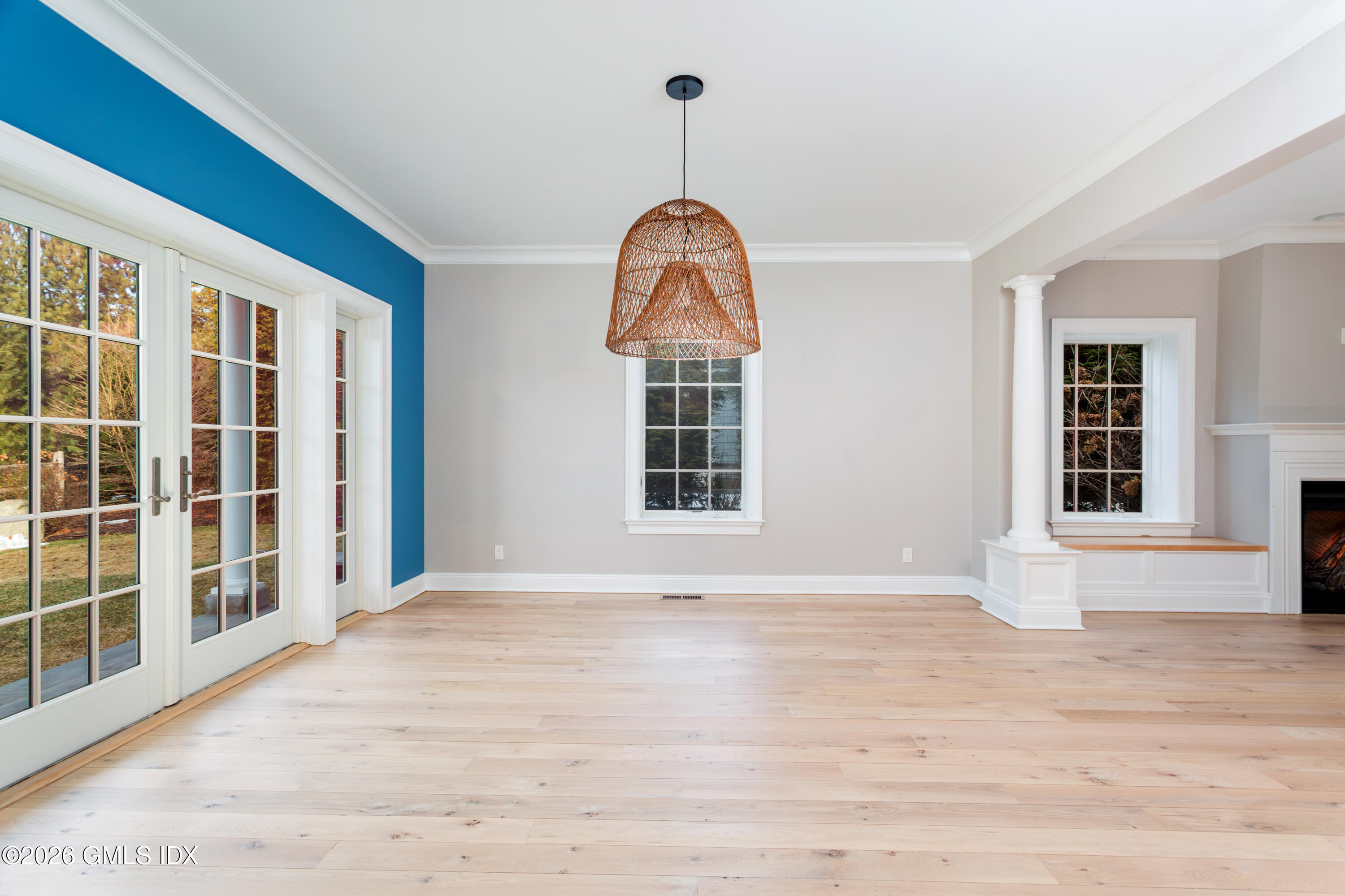 552 River Road Cos Cob, CT 06807 - Photo 5 of 35 River_068