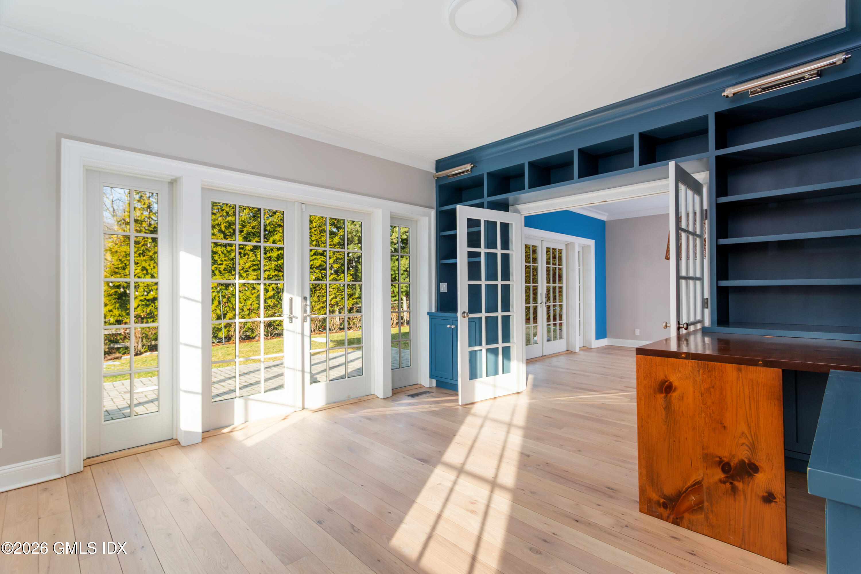 552 River Road Cos Cob, CT 06807 - Photo 10 of 35 River_065