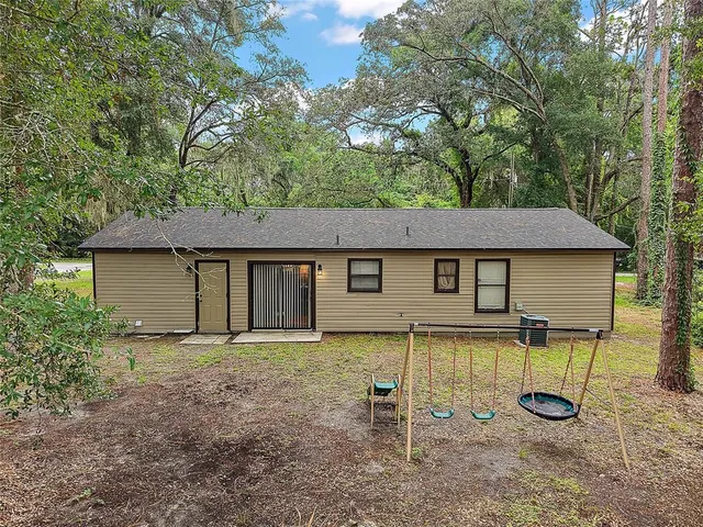$195,000 | 2404 Northeast 32nd Place, Ocala, FL 34479