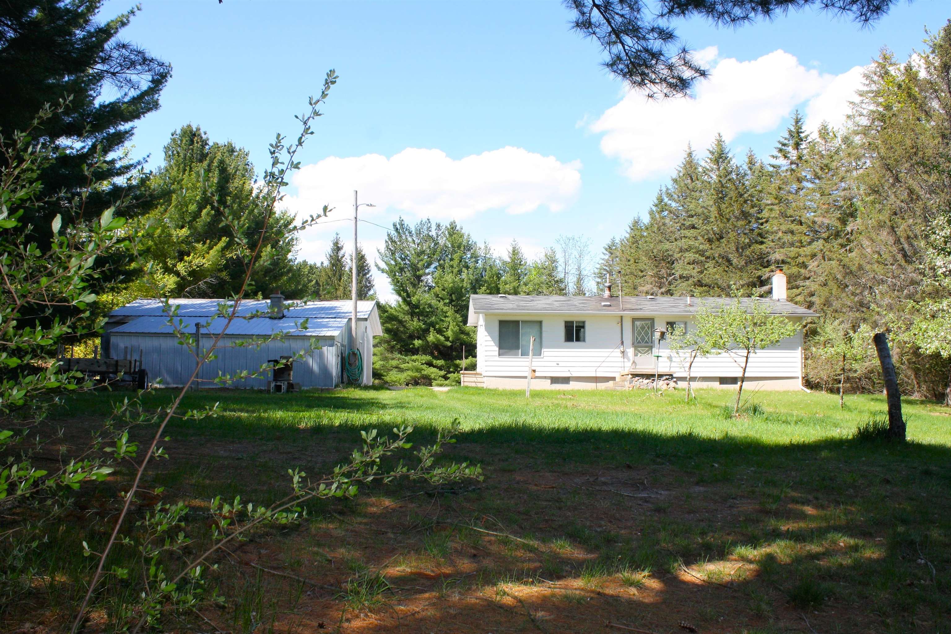 5560 Cool Road Southeast Kalkaska, MI 49646 - Photo 31 of 39 1899924-30.JPG