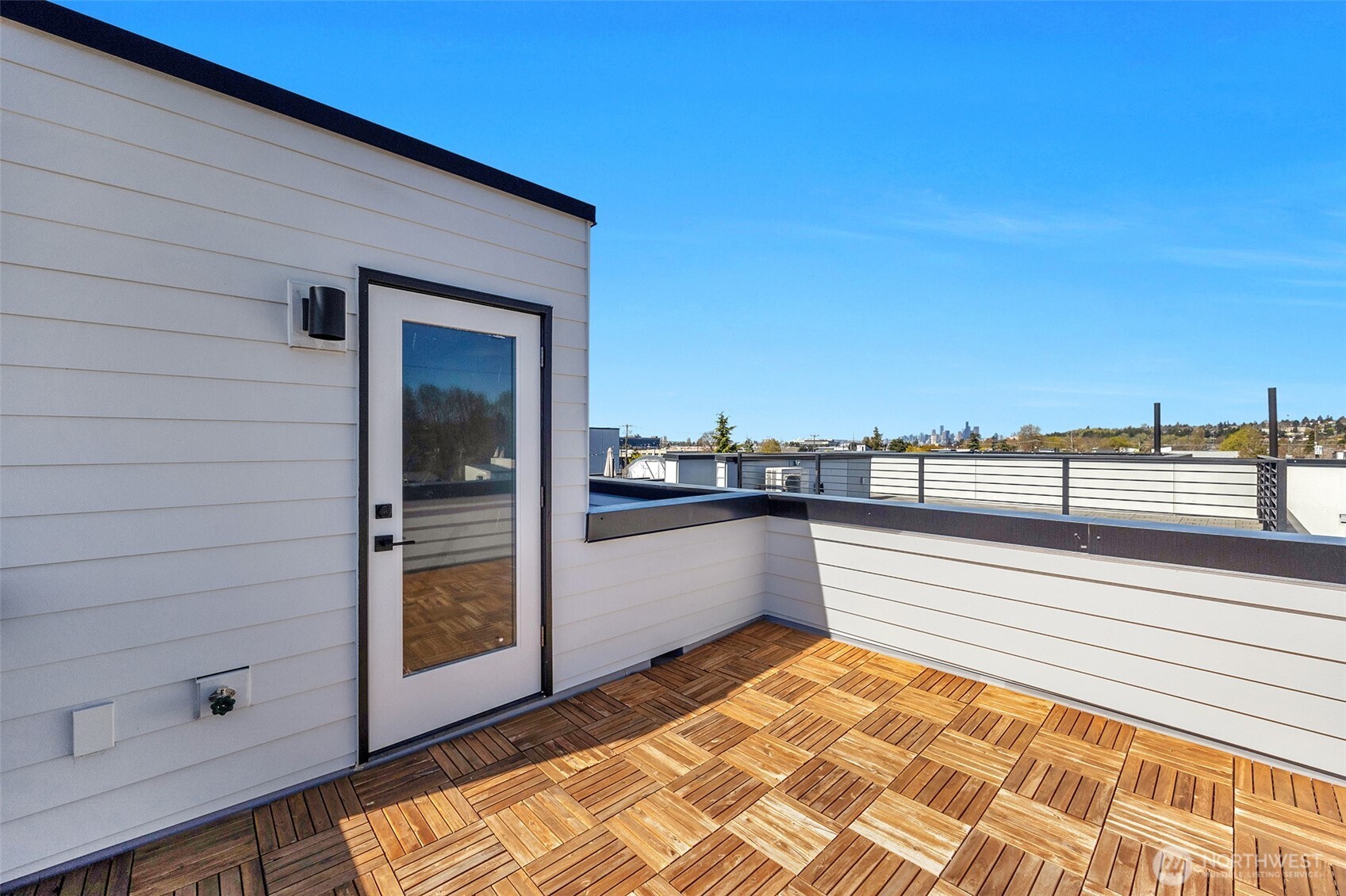 6727 Carleton Avenue South, Unit B Seattle, WA 98108 - Photo 25 of 35