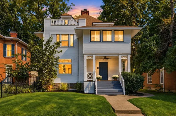 $679,900 | 110 North Washington Street, Delaware, OH 43015