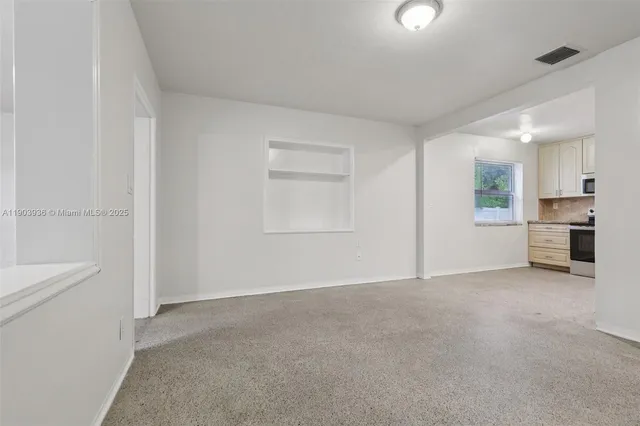 $582,500 | 1213 Northeast 13th Street, Fort Lauderdale, FL 33304