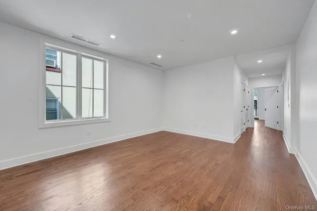 $4,000 | 291 Main Street, Unit 1C, Eastchester, NY 10709