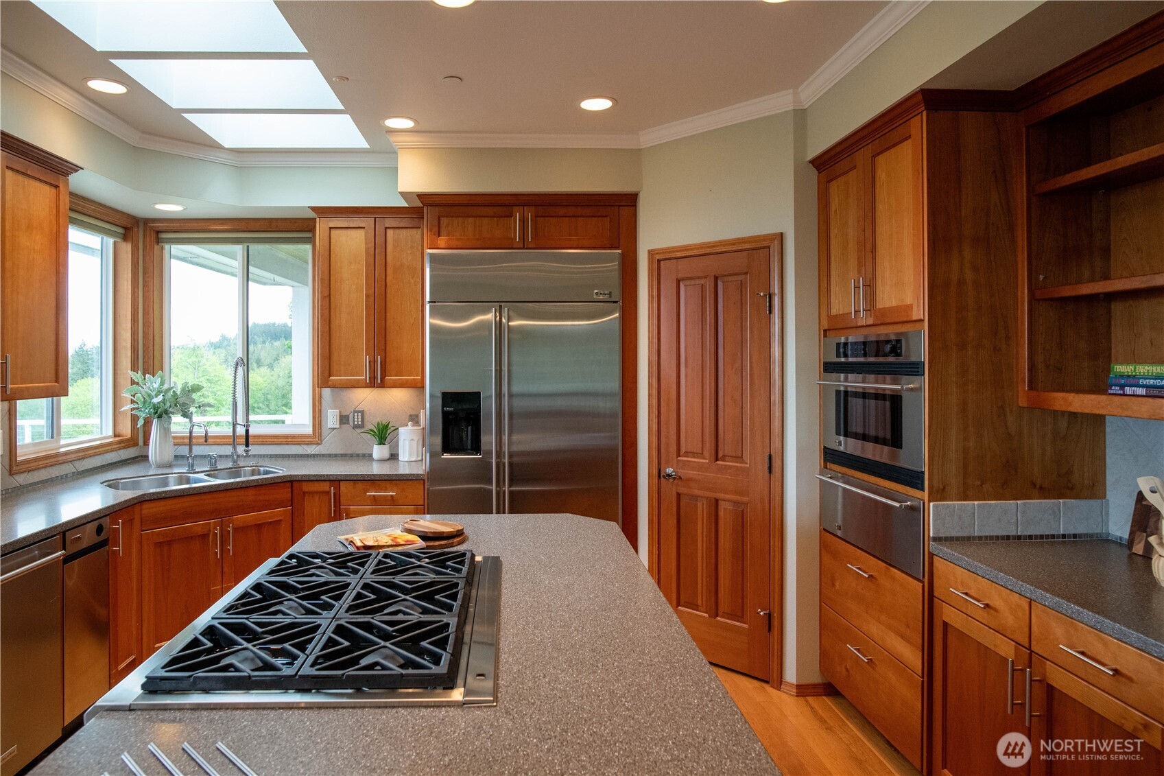 975 Simmons Road Port Angeles, WA 98362 - Photo 5 of 40
