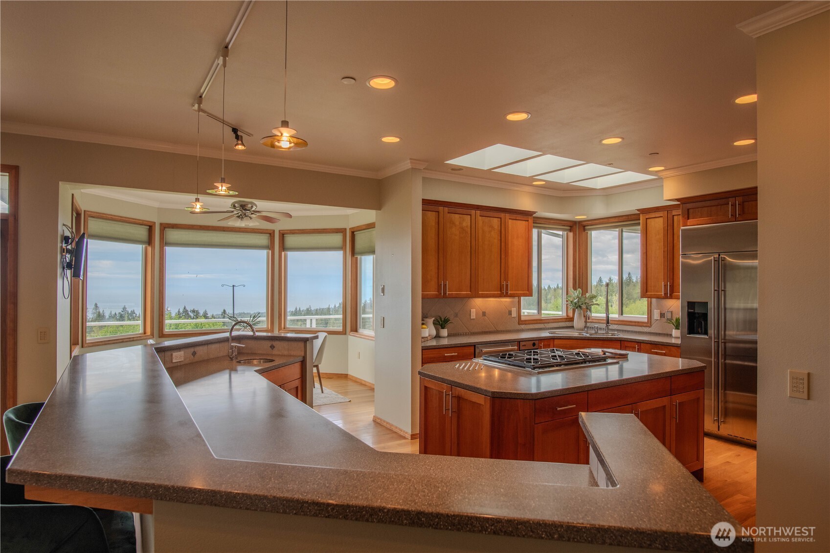 975 Simmons Road Port Angeles, WA 98362 - Photo 9 of 40