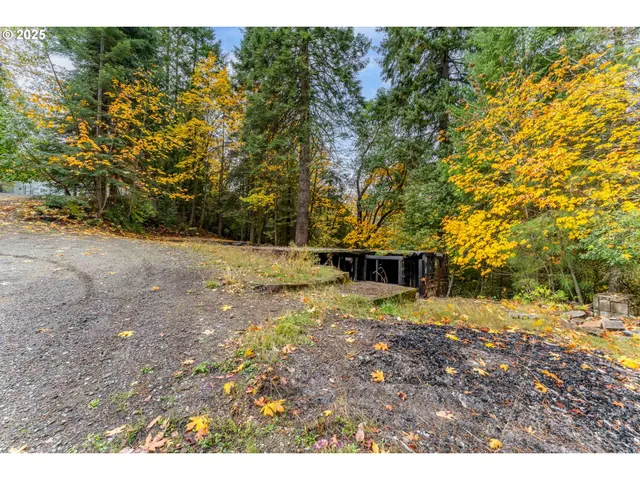 $49,000 | 487 Montgomery Avenue, Glendale, OR 97442