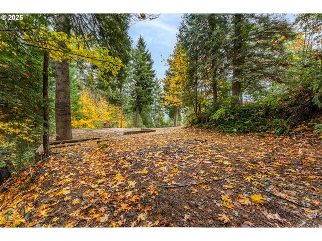 $49,000 | 487 Montgomery Avenue, Glendale, OR 97442