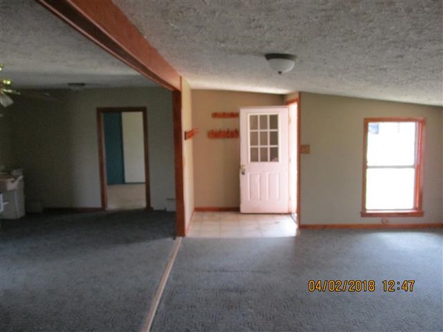 10253 West 600 North Rochester, IN 46975 - Photo 12 of 30