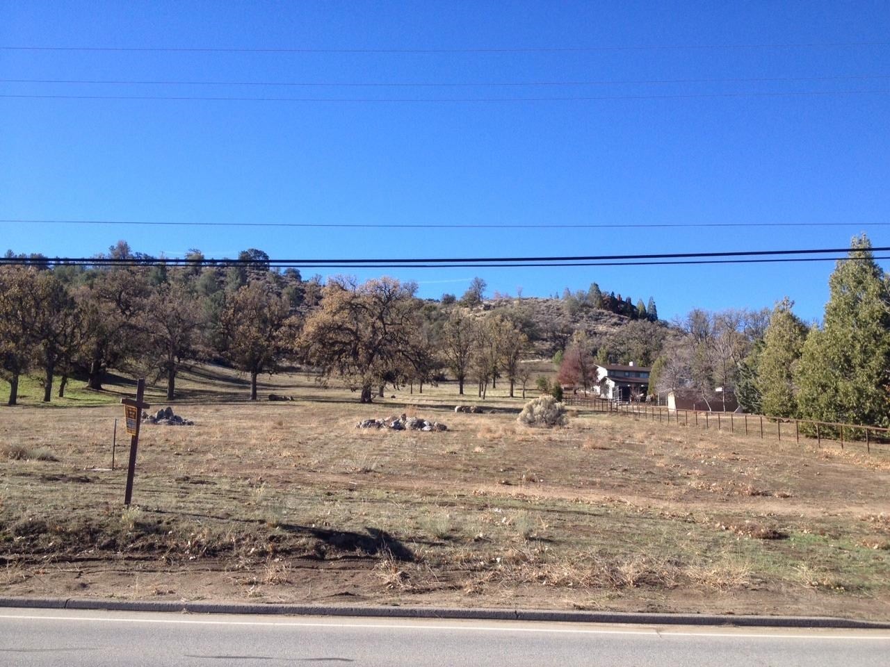 28020 Cumberland Road Tehachapi, CA 93561 - Photo 1 of 4 Gallery Image 1