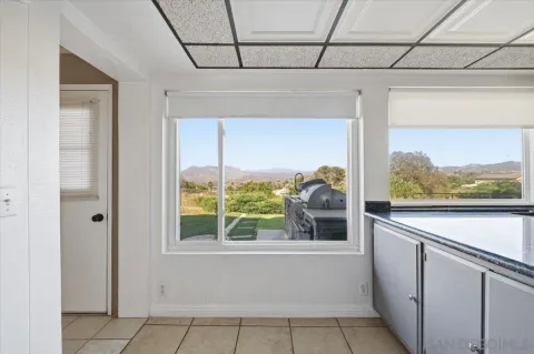 $799,000 | 11552 North Lane, Lakeside, CA 92040