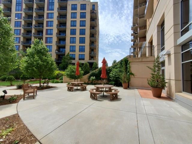 625 North Segoe Road, Unit 212 Madison, WI 53705 - Photo 3 of 36