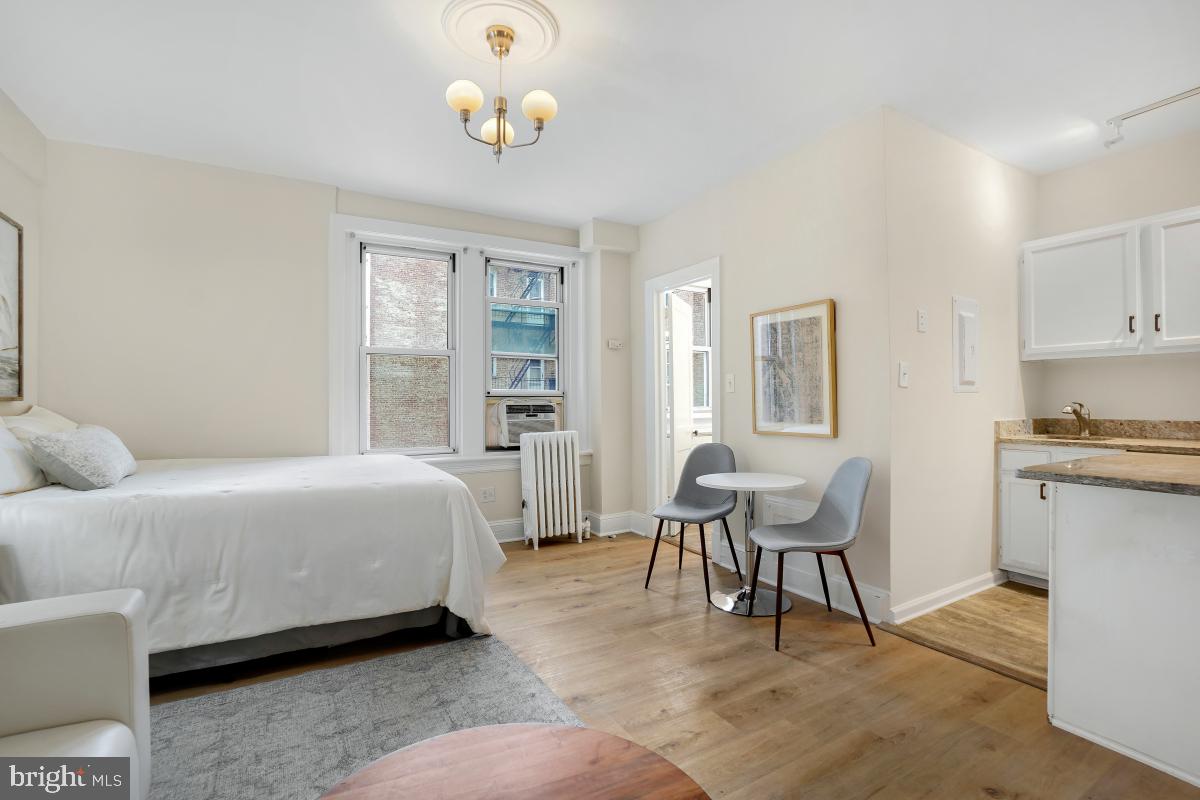 1954 Columbia Road Northwest, Unit 308 Washington, DC 20009 - Photo 18 of 52