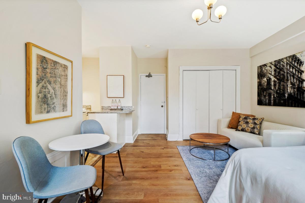 1954 Columbia Road Northwest, Unit 308 Washington, DC 20009 - Photo 19 of 51