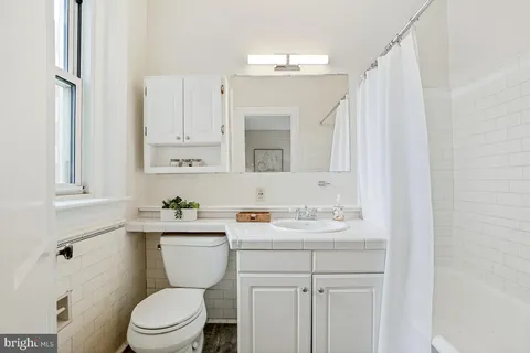 $239,000 | 1954 Columbia Road Northwest, Unit 308, Washington, DC 20009