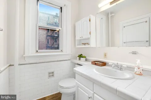 $239,000 | 1954 Columbia Road Northwest, Unit 308, Washington, DC 20009