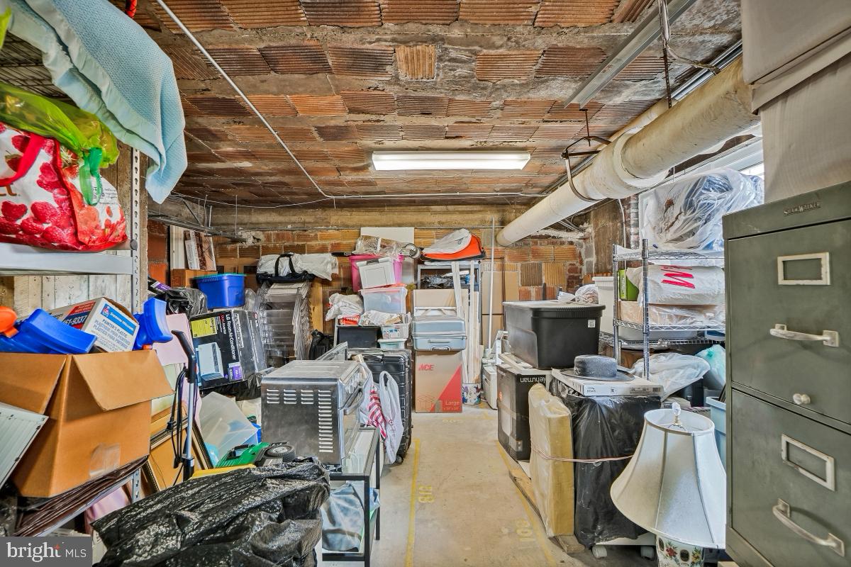 1954 Columbia Road Northwest, Unit 308 Washington, DC 20009 - Photo 28 of 52