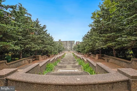 $239,000 | 1954 Columbia Road Northwest, Unit 308, Washington, DC 20009