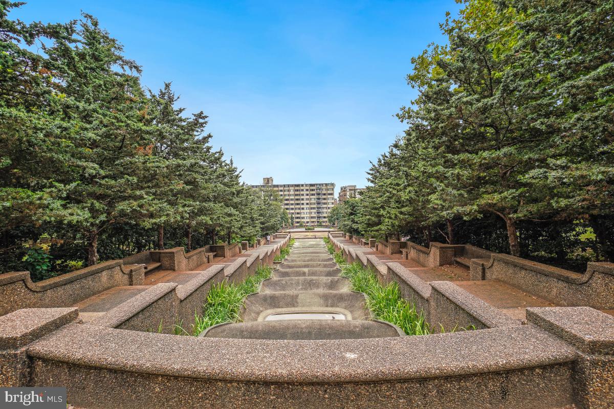 1954 Columbia Road Northwest, Unit 308 Washington, DC 20009 - Photo 33 of 52