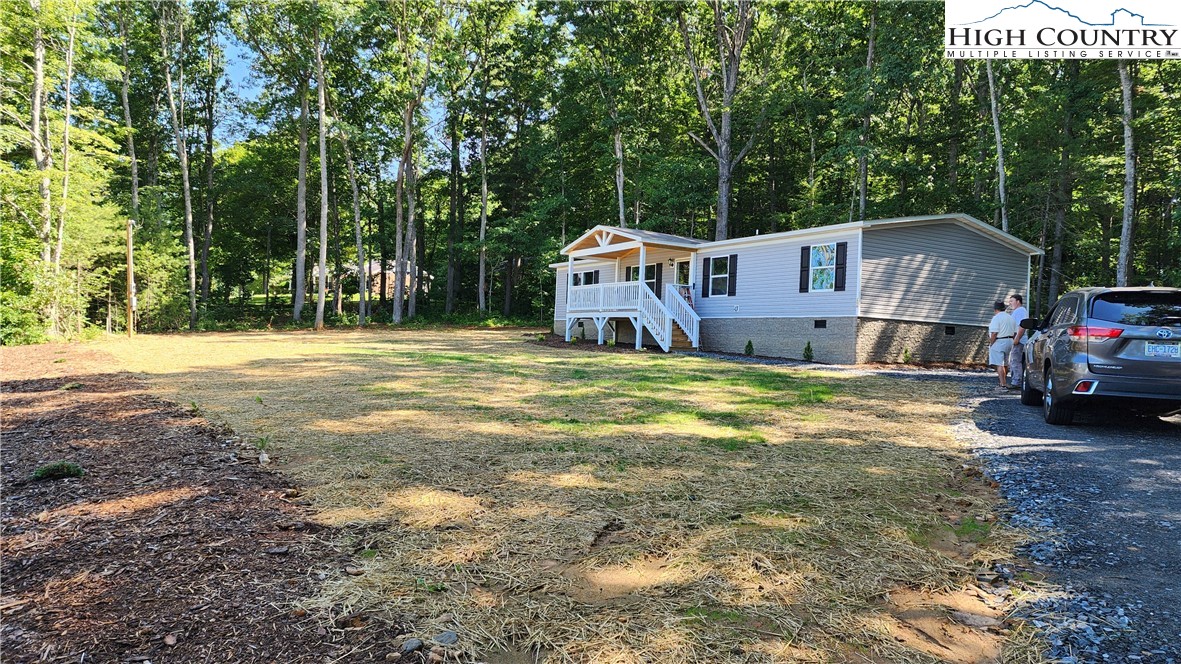 206 Smith Dixon Road Crumpler, NC 28617 - Photo 16 of 34 Gallery Image 16