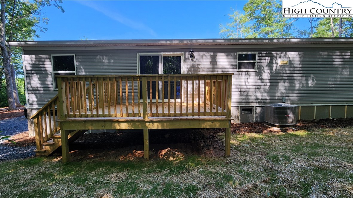 206 Smith Dixon Road Crumpler, NC 28617 - Photo 24 of 34 Gallery Image 24