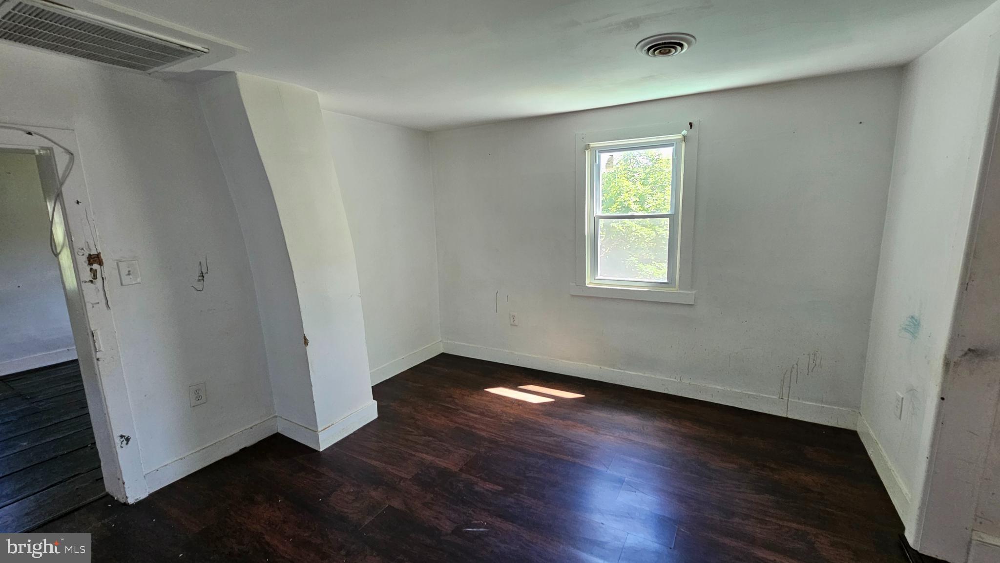 26032 Frederick Road Clarksburg, MD 20871 - Photo 13 of 14 Gallery Image 13