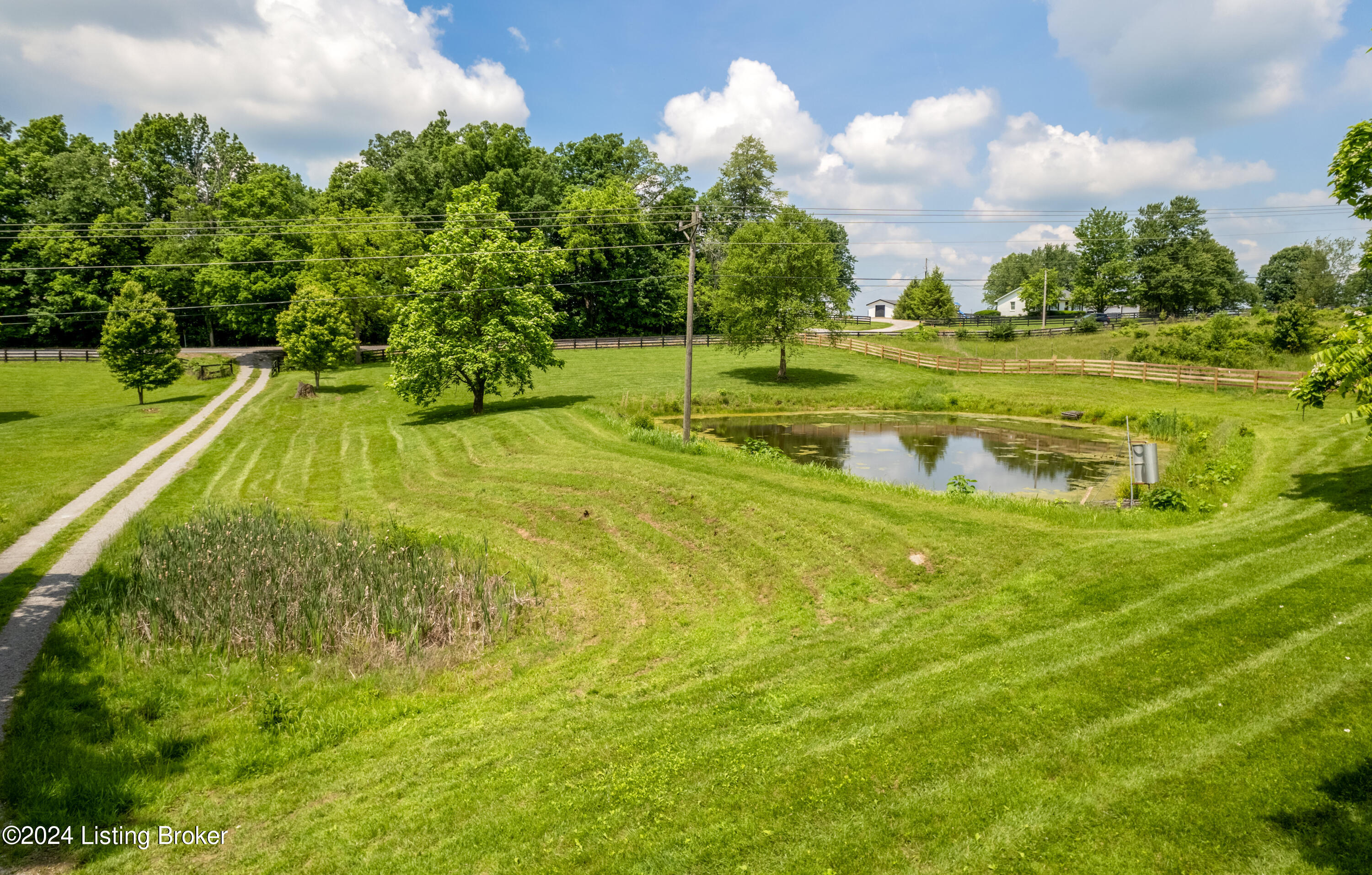 4181 Todds Point Road Simpsonville, KY 40067 - Photo 31 of 37 4181 Todds Point Rd