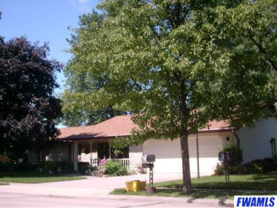 1315 Canterbury Drive Decatur, IN 46733 - Photo 2 of 12 Gallery Image 2