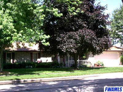 1315 Canterbury Drive Decatur, IN 46733 - Photo 3 of 12 Gallery Image 3