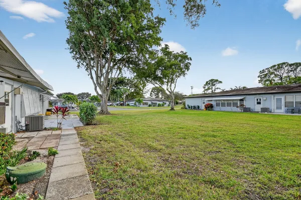 $141,900 | 615 High Point Drive, Unit C, Delray Beach, FL 33445