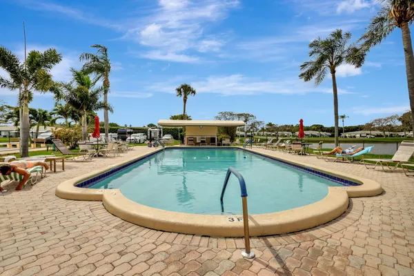 $141,900 | 615 High Point Drive, Unit C, Delray Beach, FL 33445